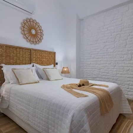 Apartment White *